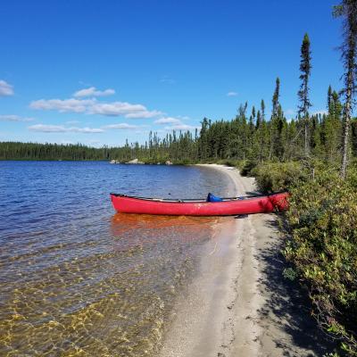 Canot bord de lac